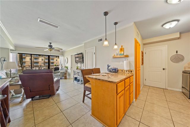 14514 E Cabana St 107, Corpus Christi, TX 78418