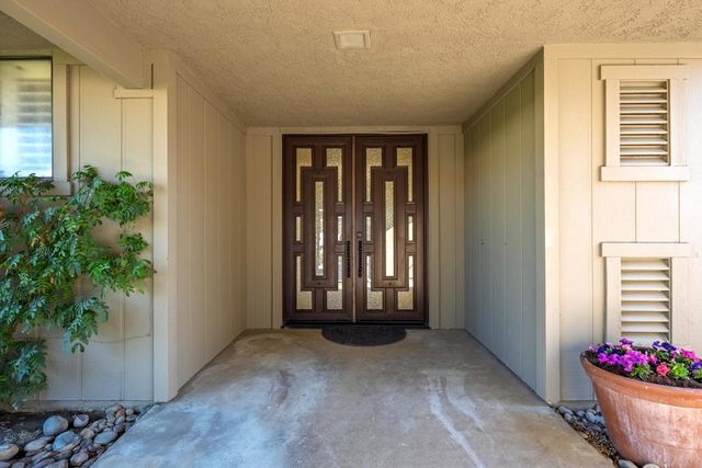 2 Auburn Court, Rancho Mirage, CA 92270