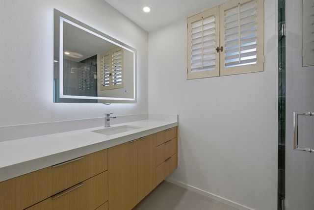 2 Auburn Court, Rancho Mirage, CA 92270