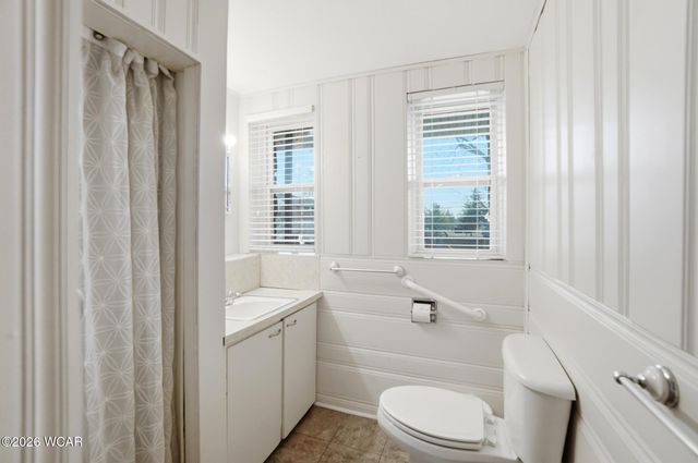 1160 W High Street, Lima, OH 45805