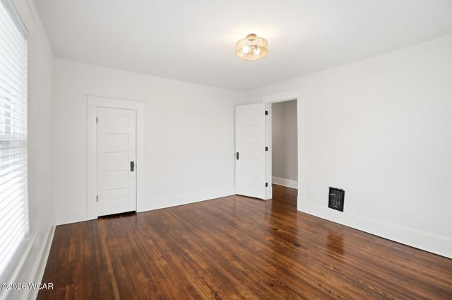 1160 W High Street, Lima, OH 45805