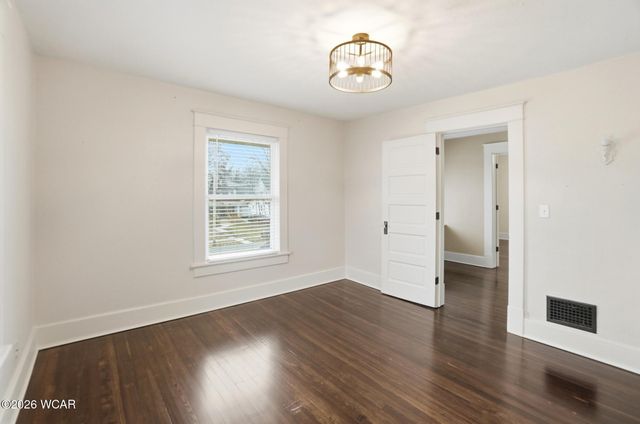 1160 W High Street, Lima, OH 45805