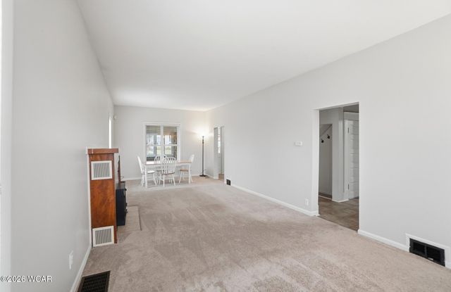 1160 W High Street, Lima, OH 45805