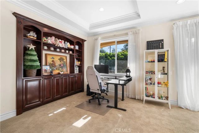 553 Woodward Boulevard, Pasadena, CA 91107