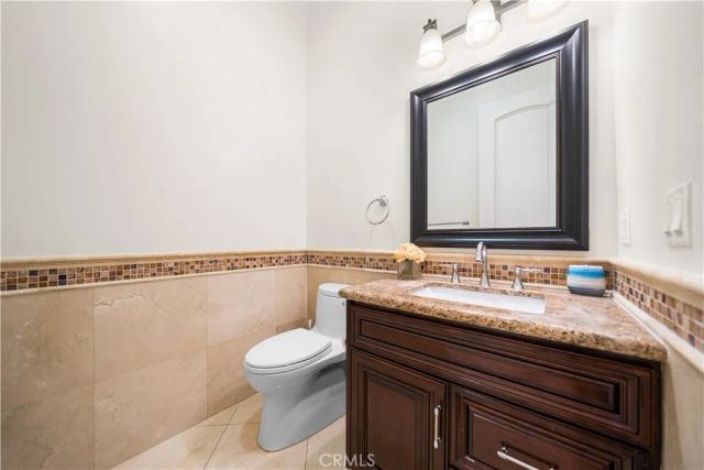 553 Woodward Boulevard, Pasadena, CA 91107