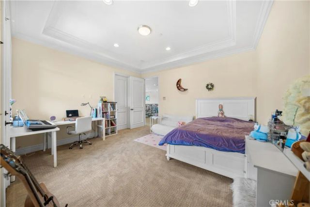 553 Woodward Boulevard, Pasadena, CA 91107