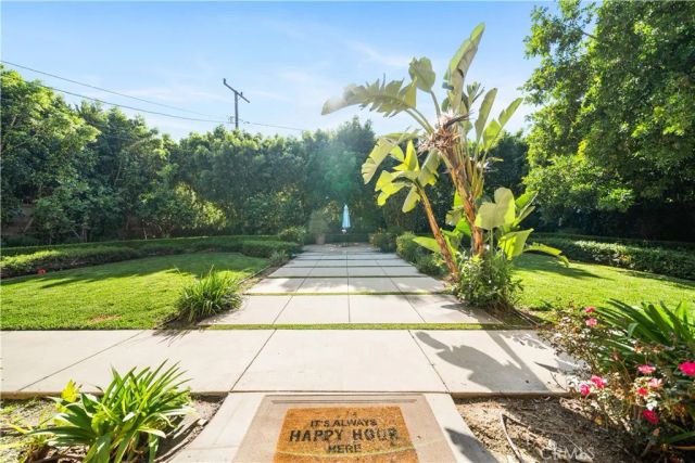 553 Woodward Boulevard, Pasadena, CA 91107