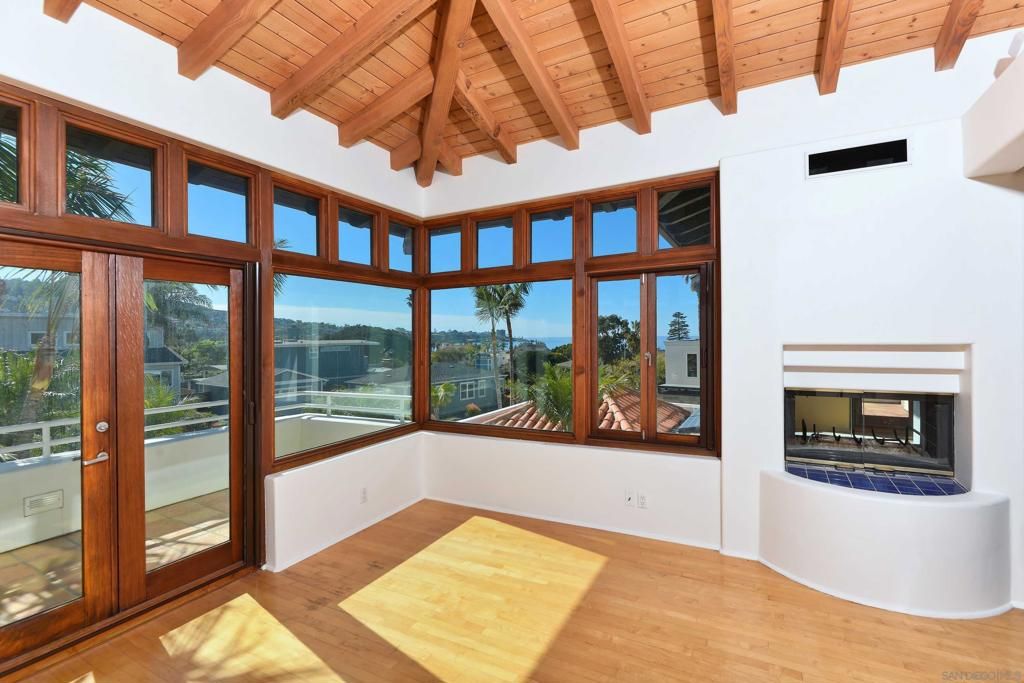 Image 24 of property listing at 2320 Camino del Collado, La Jolla, CA 92037