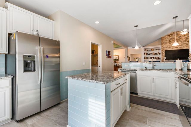 131 Crabapple Dr., Longs, SC 29568