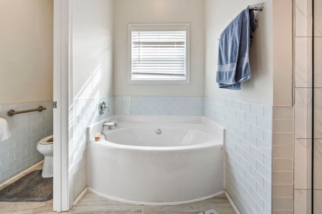 131 Crabapple Dr., Longs, SC 29568