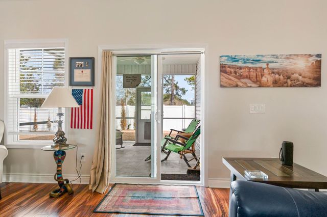 131 Crabapple Dr., Longs, SC 29568