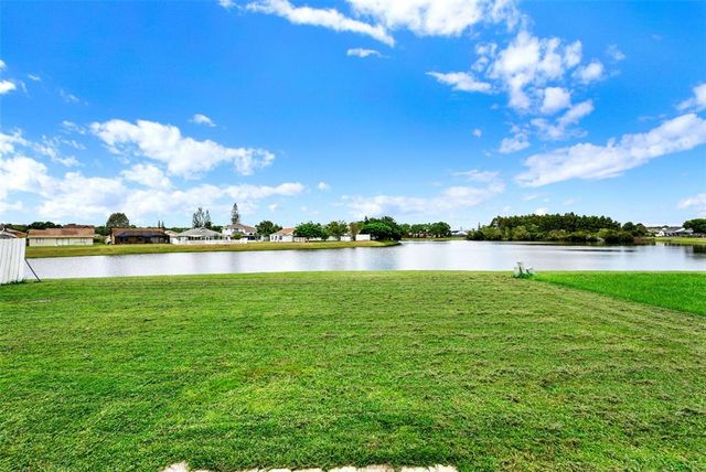 807 ASPENWOOD CIRCLE, Kissimmee, FL 34743