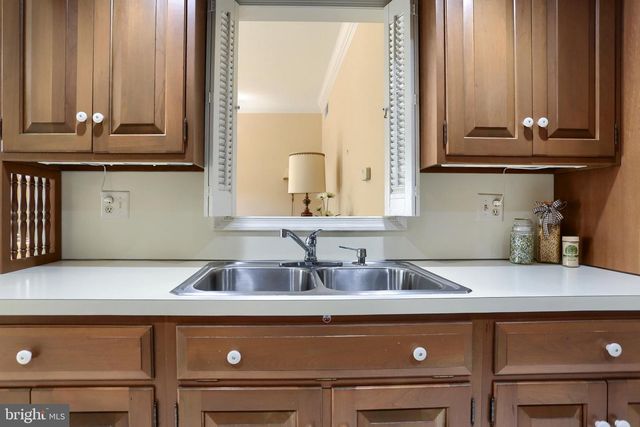 14 KENSINGTON SQ, Mechanicsburg, PA 17050
