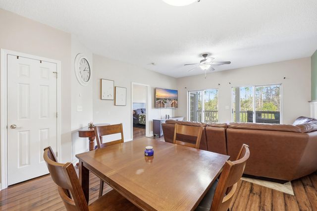 907 Knoll Shores Ct Unit 203, Murrells Inlet, SC 29576