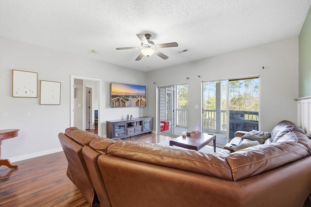 907 Knoll Shores Ct Unit 203, Murrells Inlet, SC 29576