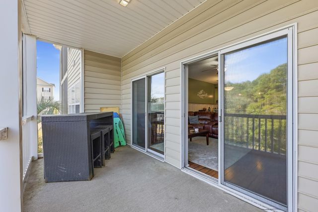 907 Knoll Shores Ct Unit 203, Murrells Inlet, SC 29576