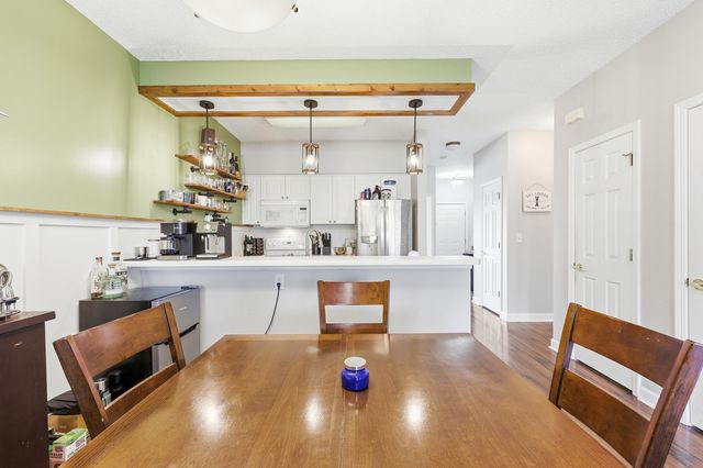 907 Knoll Shores Ct Unit 203, Murrells Inlet, SC 29576