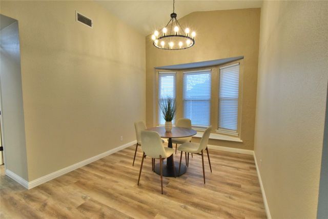 8906 Pleasant Hill Drive, Granbury, TX 76049