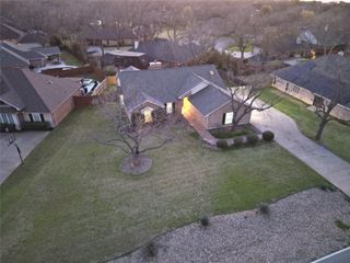 8906 Pleasant Hill Drive, Granbury, TX 76049