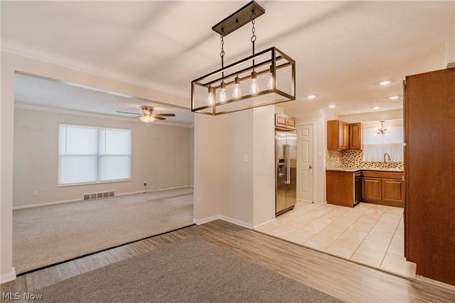 1830 Beverly Hills Drive, Euclid, OH 44117