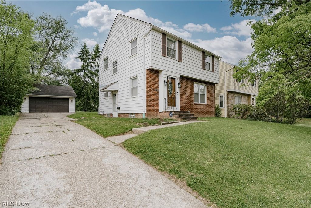 1830 Beverly Hills Drive, Euclid, OH 44117