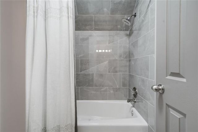 515 Kensington Farms Drive, Alpharetta, GA 30004