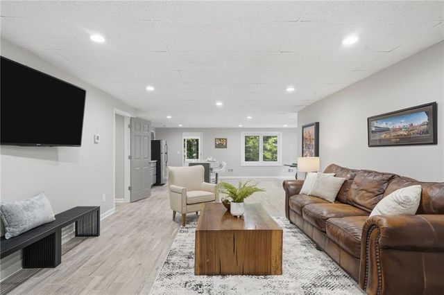 515 Kensington Farms Drive, Alpharetta, GA 30004