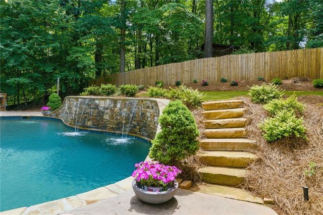 515 Kensington Farms Drive, Alpharetta, GA 30004