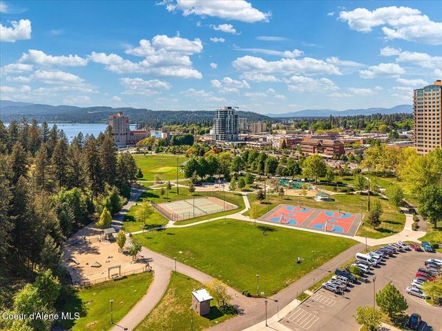 606 Tubbs Hill DR, Coeur D'alene, ID 83814