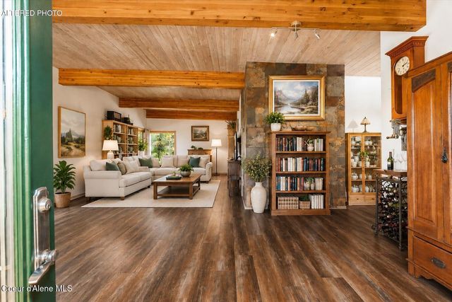 606 Tubbs Hill DR, Coeur D'alene, ID 83814