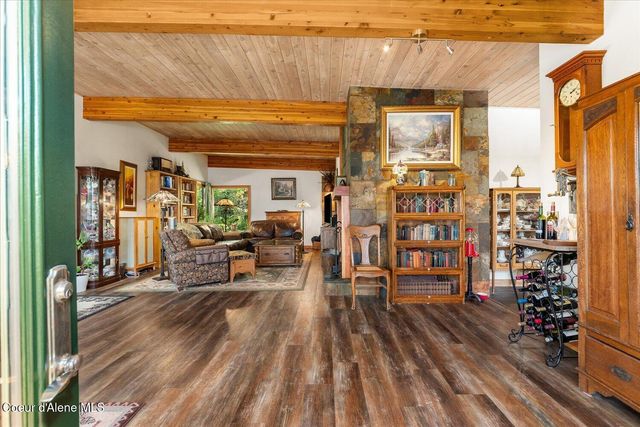 606 Tubbs Hill DR, Coeur D'alene, ID 83814