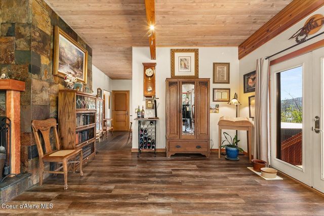606 Tubbs Hill DR, Coeur D'alene, ID 83814