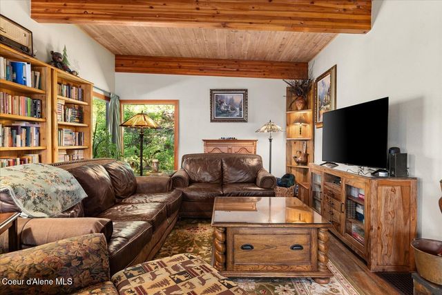 606 Tubbs Hill DR, Coeur D'alene, ID 83814