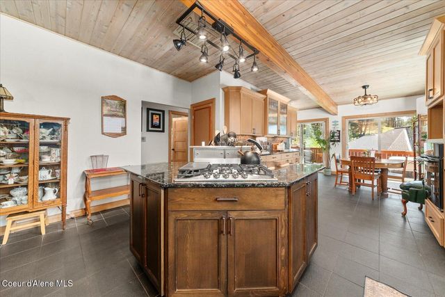 606 Tubbs Hill DR, Coeur D'alene, ID 83814