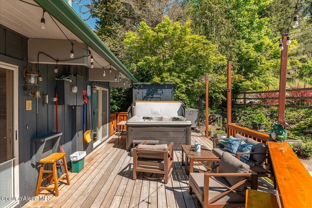 606 Tubbs Hill DR, Coeur D'alene, ID 83814