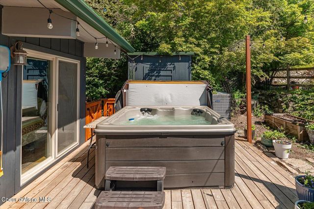 606 Tubbs Hill DR, Coeur D'alene, ID 83814