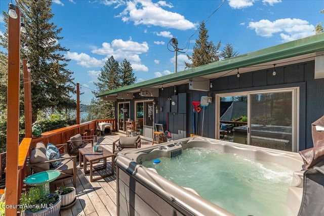606 Tubbs Hill DR, Coeur D'alene, ID 83814