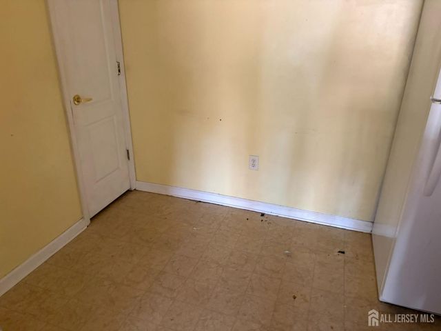 1031 Dogwood Court, New Brunswick, NJ 08901