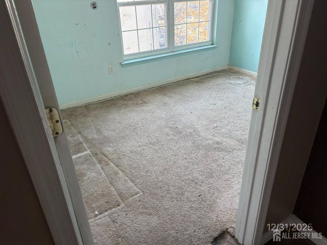 1031 Dogwood Court, New Brunswick, NJ 08901