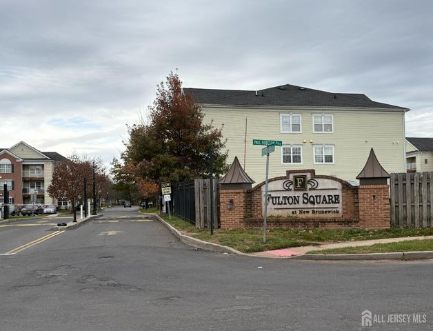 1031 Dogwood Court, New Brunswick, NJ 08901