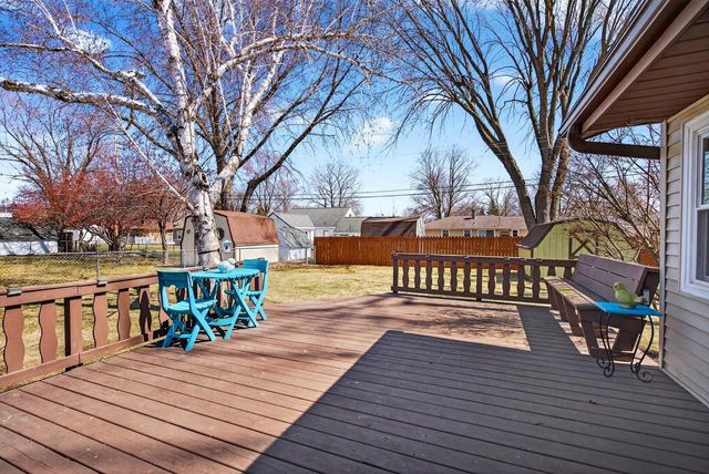 1513 BEAUCHAMP STREET, Green Bay, WI 54304