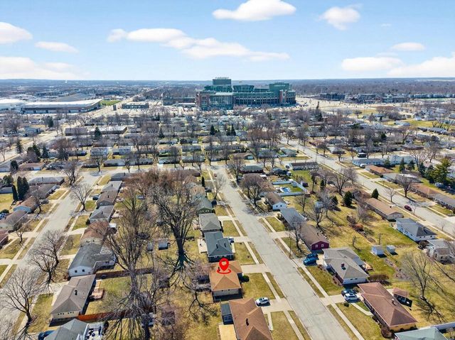 1513 BEAUCHAMP STREET, Green Bay, WI 54304