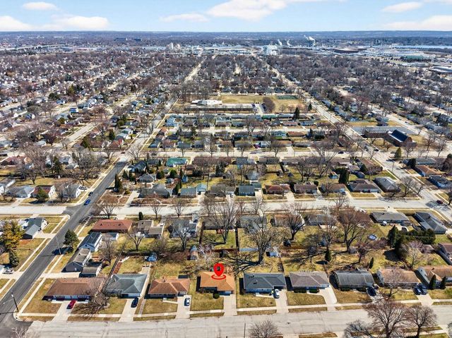 1513 BEAUCHAMP STREET, Green Bay, WI 54304