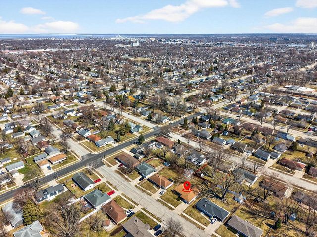 1513 BEAUCHAMP STREET, Green Bay, WI 54304