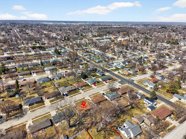 1513 BEAUCHAMP STREET, Green Bay, WI 54304
