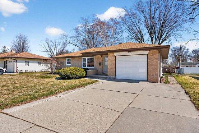 1513 BEAUCHAMP STREET, Green Bay, WI 54304