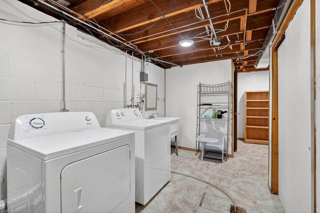 1513 BEAUCHAMP STREET, Green Bay, WI 54304