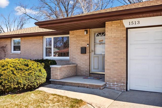 1513 BEAUCHAMP STREET, Green Bay, WI 54304