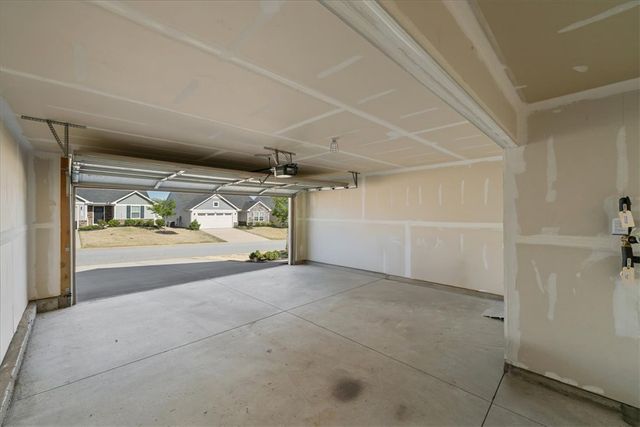 2029 Wexley Drive, Boiling Springs, SC 29316