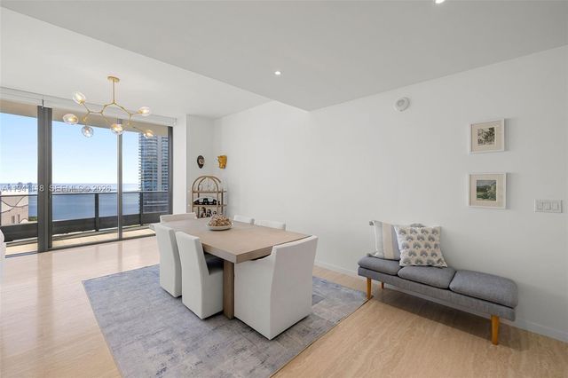 1000 Brickell Plz PH5403, Miami, FL 33131